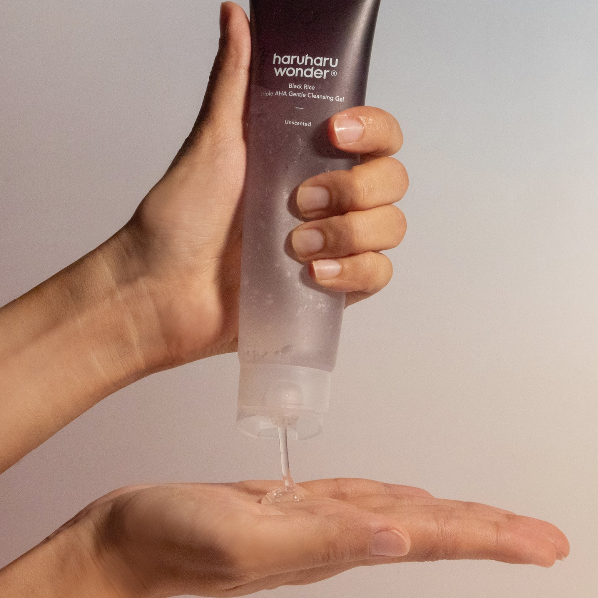 Limpiador facial en Gel Haruharu Wonder Triple AHA Gentle Cleansing Gel 100 mL Suave Exfoliación